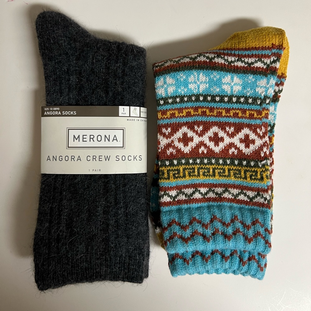 Two Pair Women’s Crew Socks